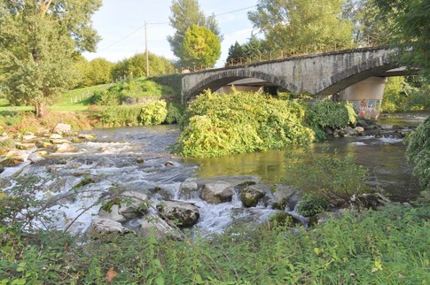 Le pont de Soues