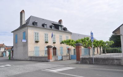 Mairie de SOUES