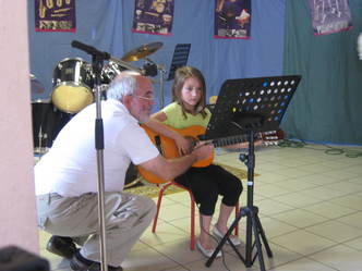 cours de guitare BOITE A MUSIQUE SOUES