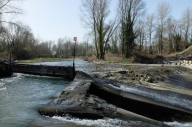 Prise d'eau du canal sur l'Adour